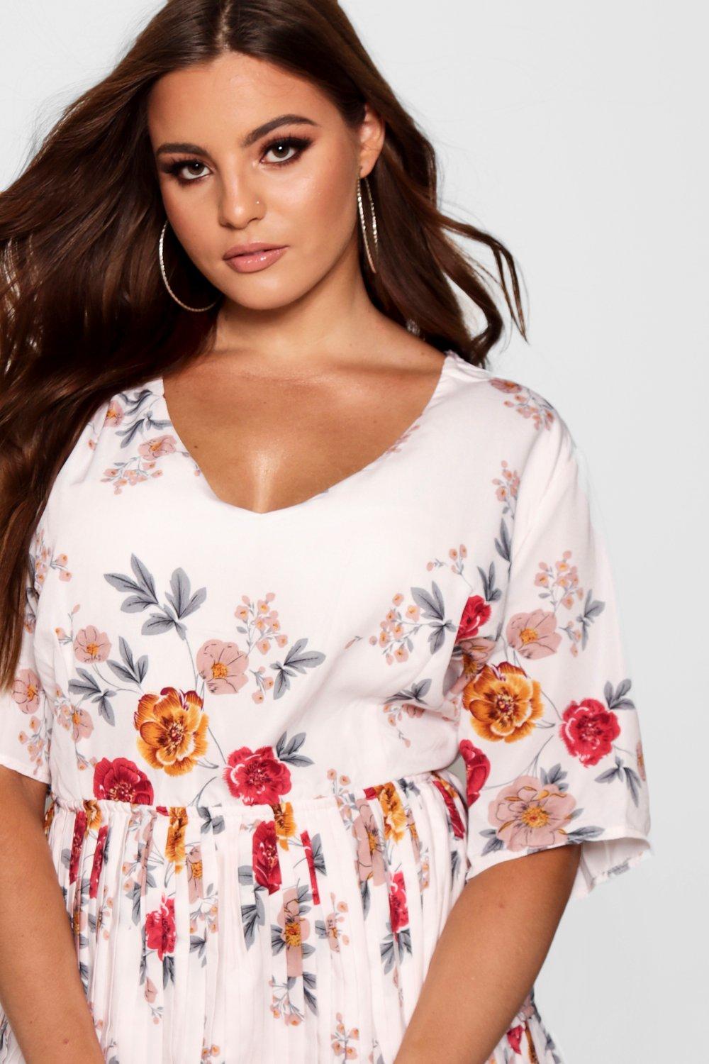 Boohoo floral outlet pleated skater dress